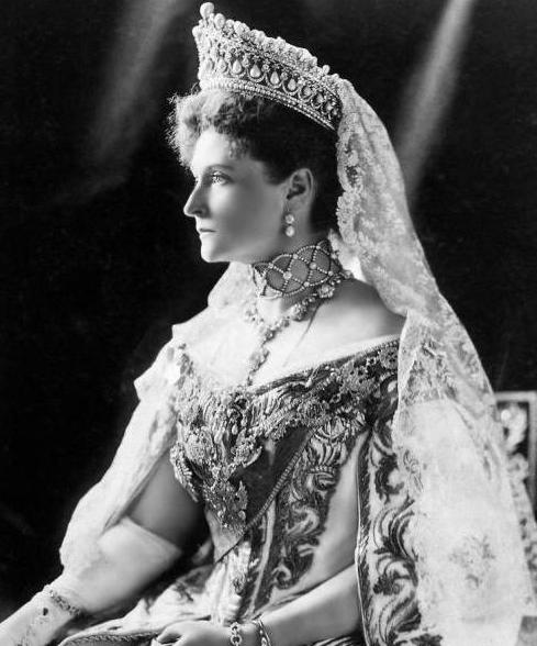 Алиса Гессенская, великая герцогиня: биография, история жизни и любви