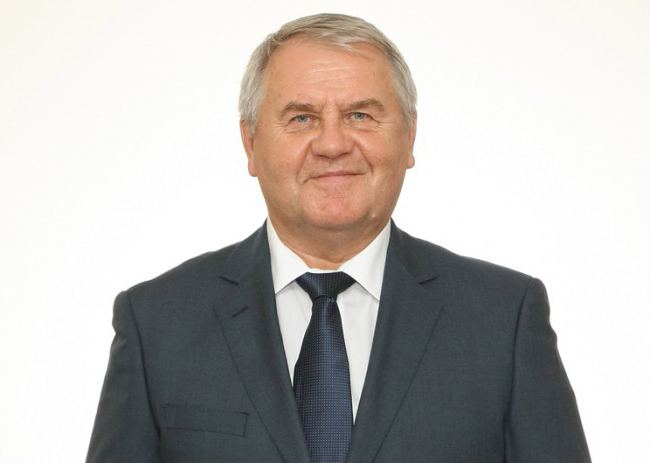 Хоккеист и тренер Владимир Крикунов