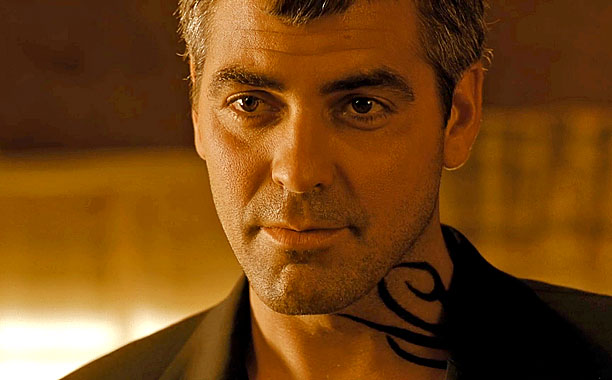 "От заката до рассвета" - татуировка Клуни (фото)