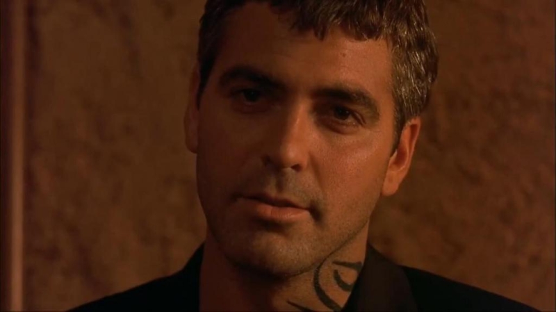 "От заката до рассвета" - татуировка Клуни (фото)